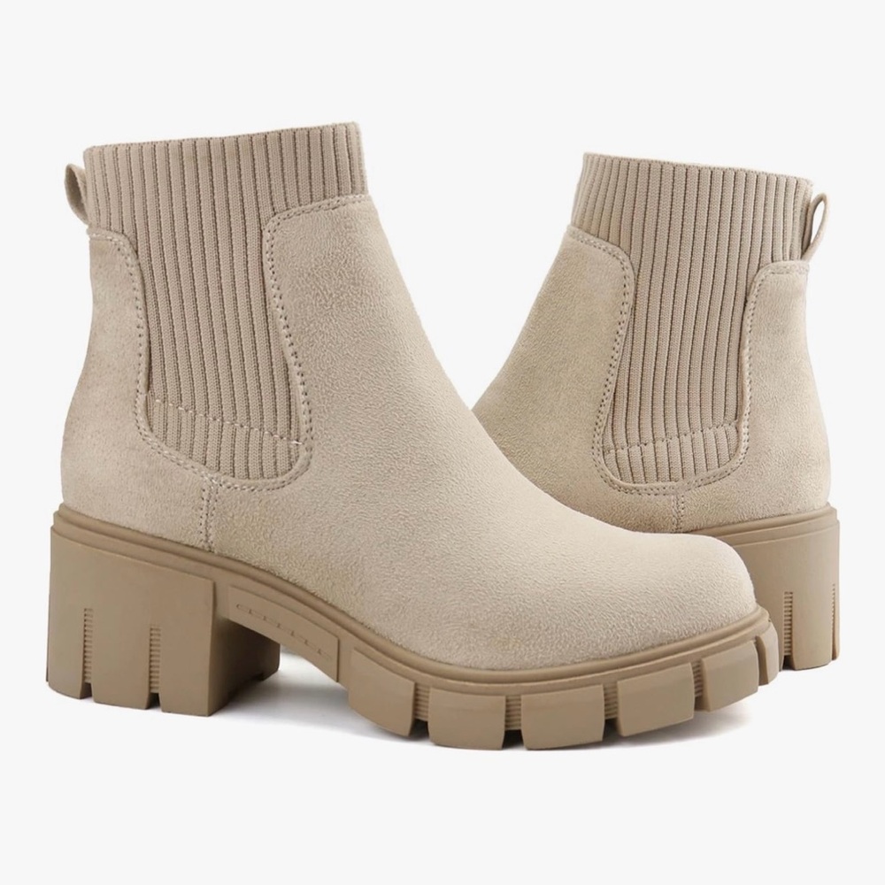 Jabasic Beige Ankle Booties